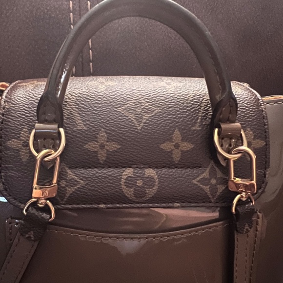 Louis Vuitton Vernis Hot Springs backpack